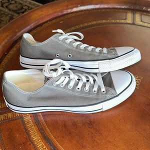Women's Converse All Star Size 11